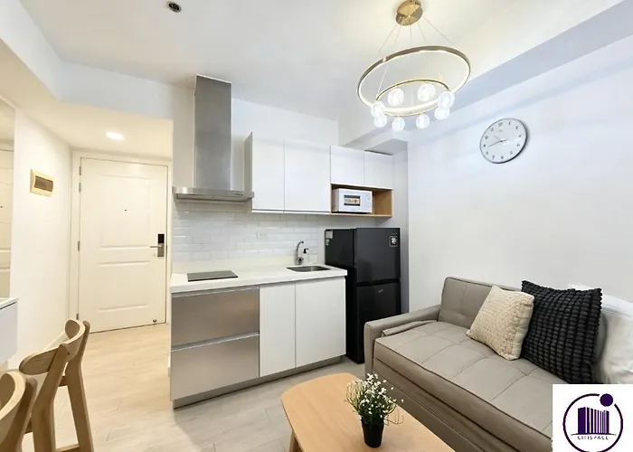 Citispace 1br Condotel At Azure Urban Residences #az09a Apartment